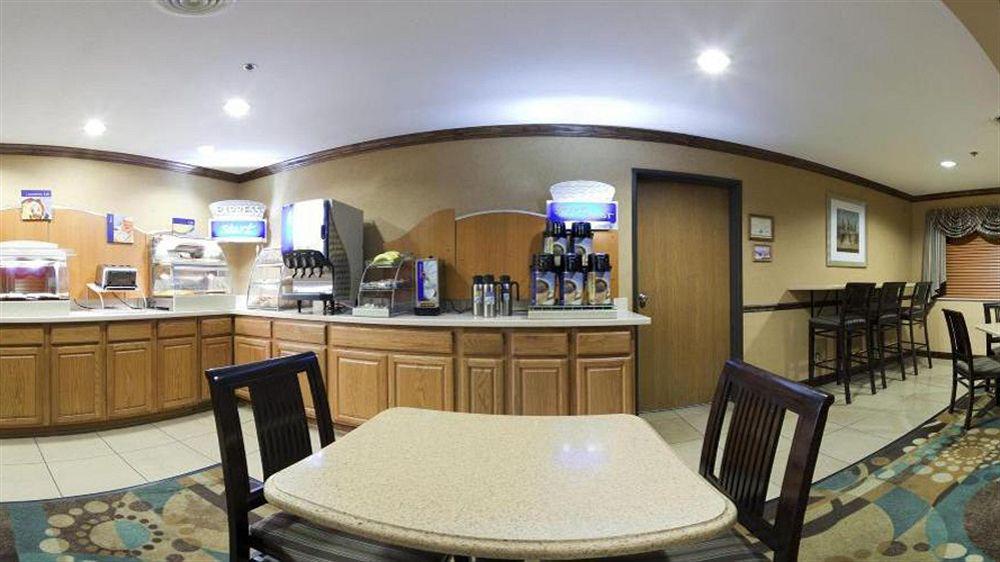 Holiday Inn Express Tuscola Zewnętrze zdjęcie
