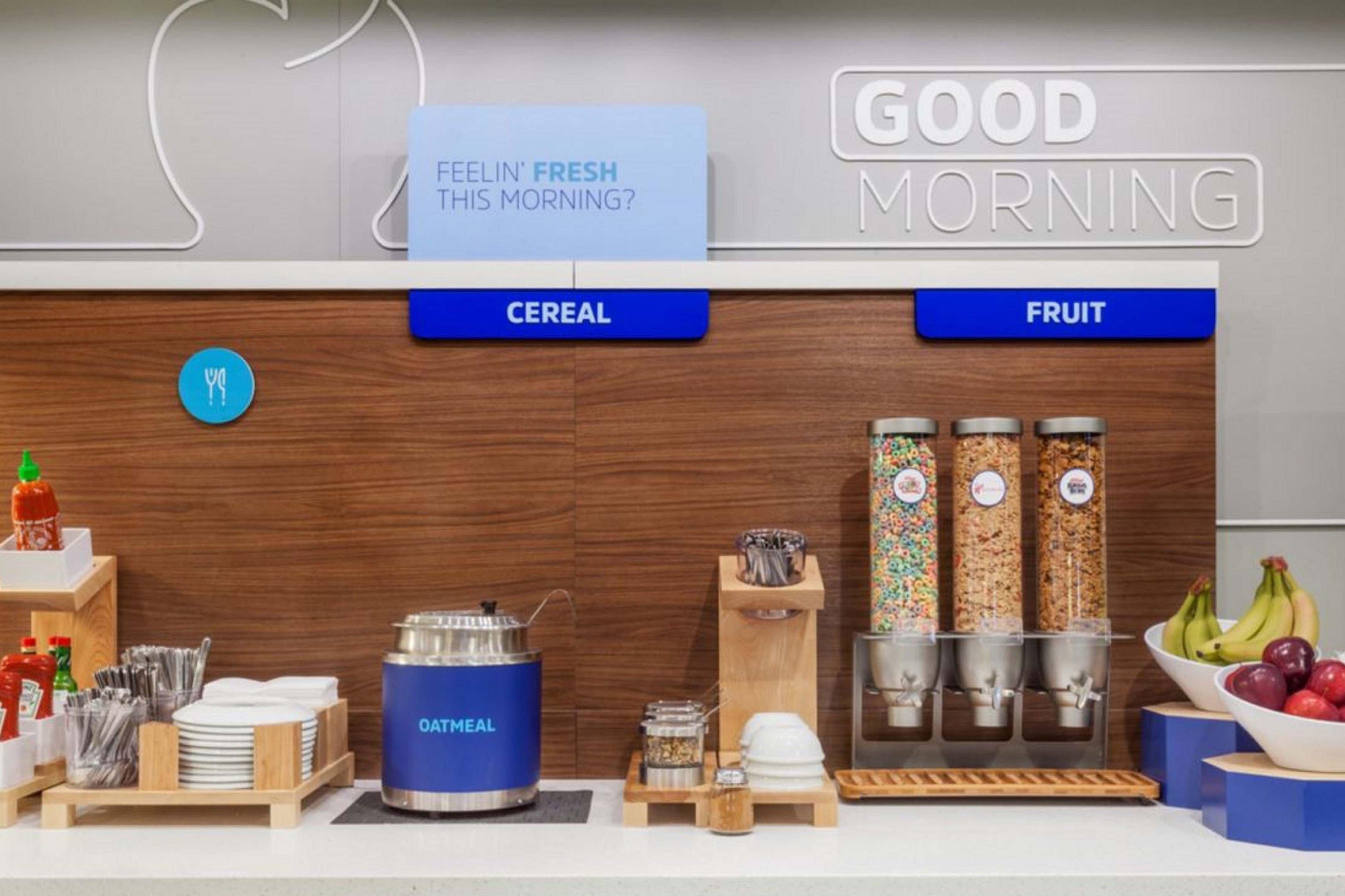 Holiday Inn Express Tuscola Zewnętrze zdjęcie